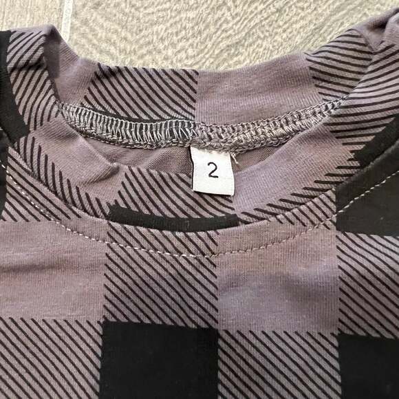 Posh Kiddos Gray Checkered Plaid Long Sleeve Biker Shirt Size 2 - Picture 2 of 2
